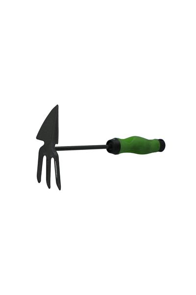 Quinnco Pointed Spade Cultivator with Rubber Handle