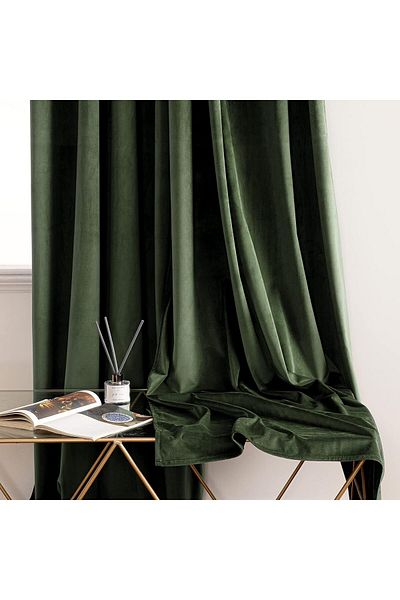 Metropolitan Concept Set of two full blackout velvet curtains, worked on staple rings