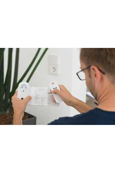 Brennenstuhl Comfort-Line Uzaktan Kumandalı 4 Adet Tekli Priz