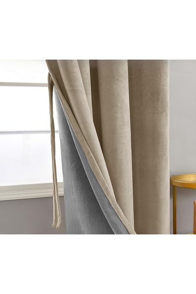 Metropolitan Concept Set of two full blackout velvet curtains, worked on staple rings