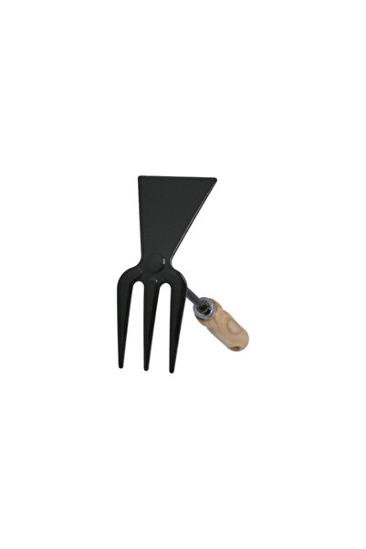 Quinnco Spade Cultivator with Wood Handle