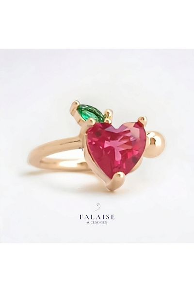 Falaise Accessories CIRCLE EARRING WITH HEART AND APPLE DETAIL