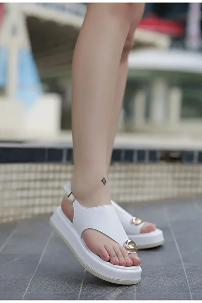 LEYDİ SHOES Queen 121 White Sandals with Buckle Detail