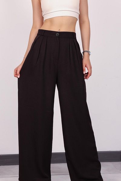 Hazel Women's Black Pleat Detailed Palazzo Trousers