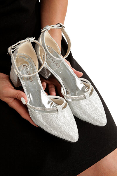 CEMAY 5cm Thick Heel Women's Shoes with Pointed Toe, Closed Back, with Open Stone Accessories