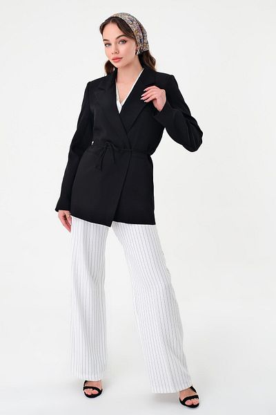 Hazel Blazer de damă cu șireturi cu talie neagră