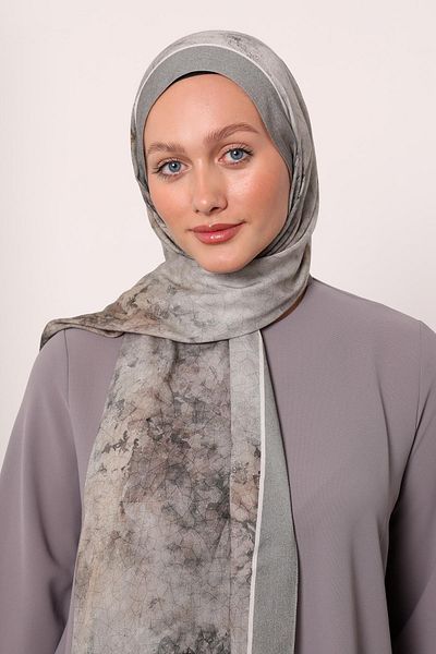 LuvenSara Patterned Silk Shawl |   Light Gray