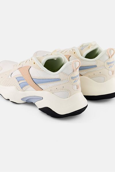 Reebok حذاء جري نسائي Turbo Restyle برباط، متعدد الألوان