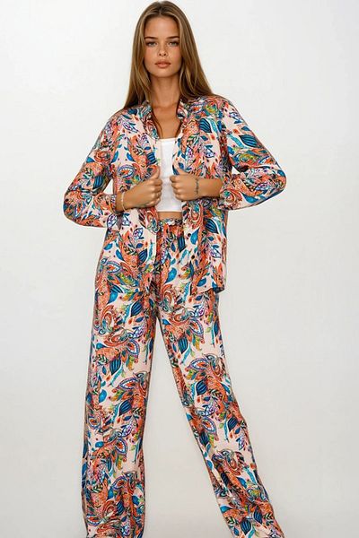 VAGGON Patterned Oversize Shirt and Lace-Up Palazzo Pants Set