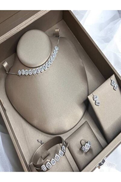 Generic Free Zeiss 4-piece soft zircon set with a luxurious box