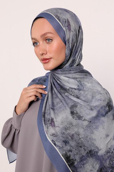 LuvenSara Patterned Silk Shawl |   Indigo