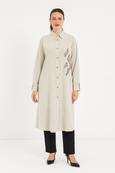 PERFECT 25202 ÖNÜ DÜĞMELİ GÖĞSÜ TAŞ VE MOTİF DETAYLI KOL UCU KATLAMALI UZUN SPOR TUNİK #02-25#