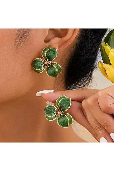HOBİSY GIFT SHOP Green Flower Design Earrings – Elegant and Stylish Model with Gold Detail