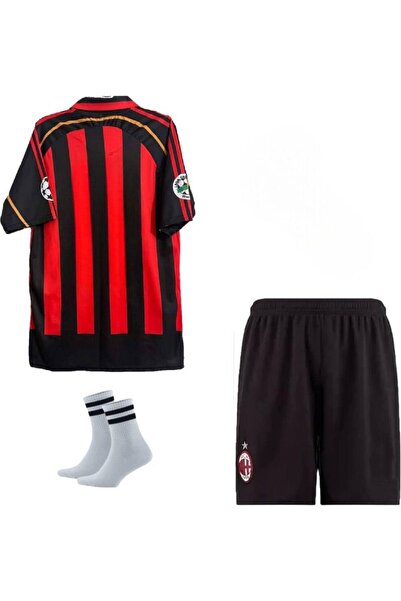 FAMİLYSTAN MİLAN 2007 İÇ SAHA İSİMSİZ ÇOCUK FORMASI 4 LÜ SET