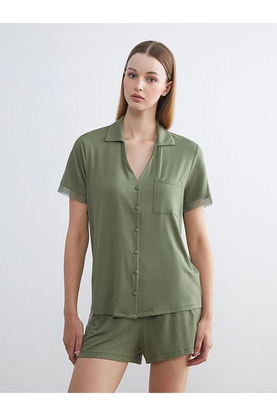 LC Waikiki Set pijama pentru femei cu guler de cămașă cu pantaloni scurți