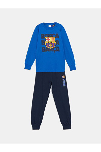 LC Waikiki بيجامة للأولاد بياقة دائرية مطبوعة بتصميم برشلونة