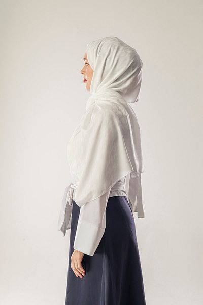 FLEUR SOİE White Big Snowshoe Pattern Jacquard Shawl