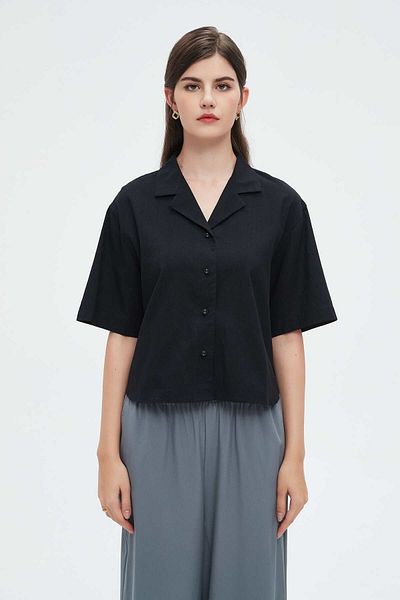 Nichii Women's Short-Sleeve Solid Button-Up Shirt