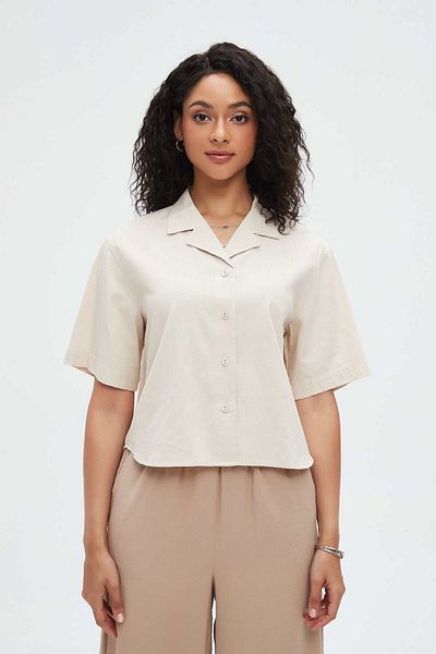 Nichii Women's Short-Sleeve Solid Button-Up Shirt