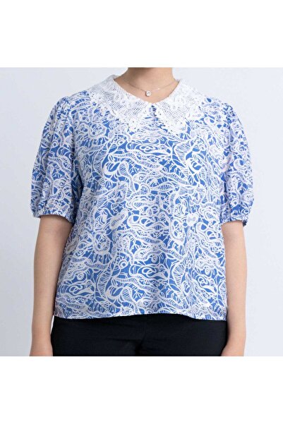 Nichii Short-Sleeve Floral Blouse with Lace Collar