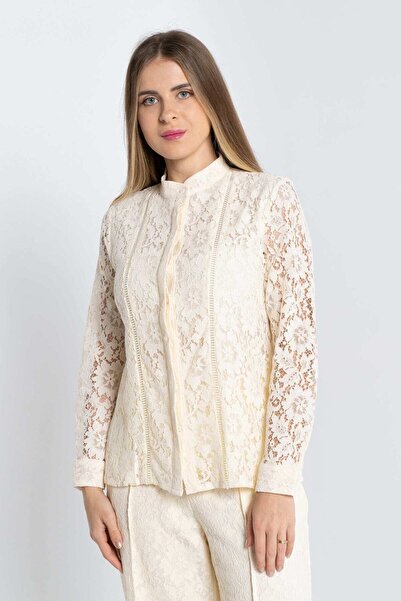 Nichii بلوزة نسائية مزينة بالزهور بأزرار أمامية