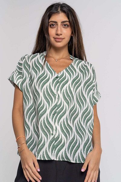 Nichii Short Sleeve V-Neck Printed Blouse