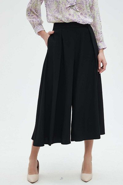 Nichii Women's Solid Wide-Leg 3/4 Pants