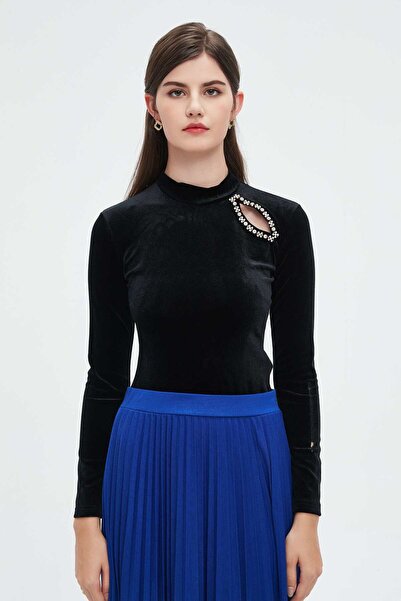 Nichii بلوزة نسائية شتوية بفتحة كتف وأكمام طويلة