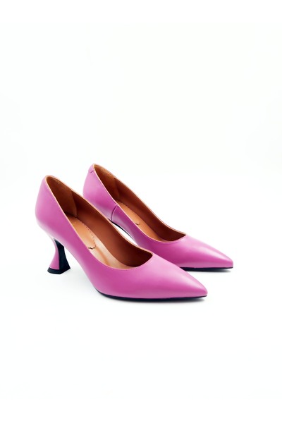 Tenau Pantofi cu toc de damă din piele naturală