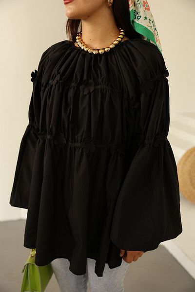 Vegove Daisy Flower Tunic Black