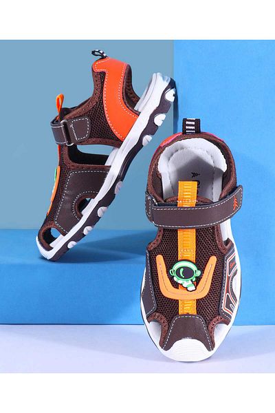 Pine kids Pine Kids Sandals with Velcro Closure & Astronaut Applique - Brown