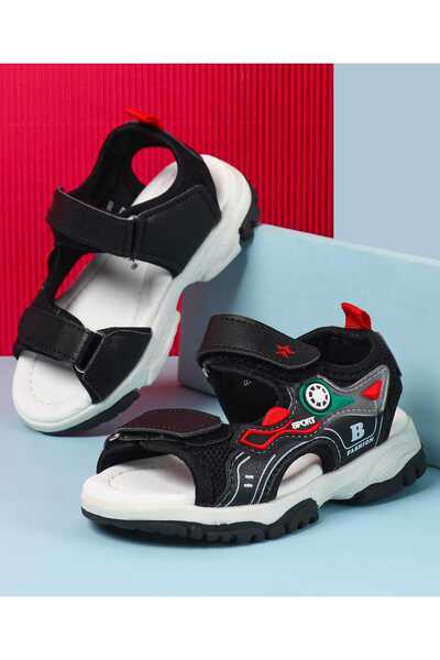 Cute Walk by Babyhug صندل Cute Walk من Babyhug بإغلاق فيلكرو مع تطريز - أسود