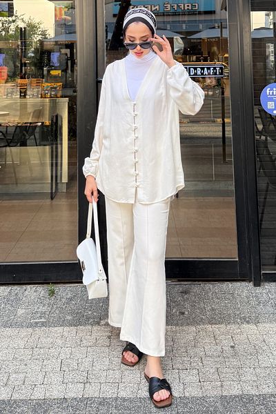 Tesettür Diyarı Kimono din in alb Lena - Mărime standard (compatibil 38-42)