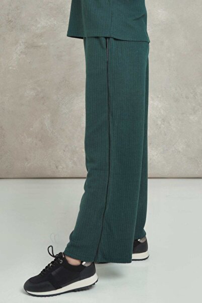 mica بنطلون رياضي نسائي واسع