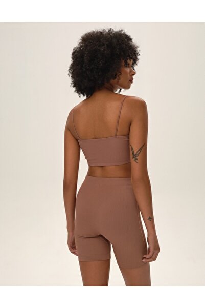 Bloovii Sporty and modern shorts & High waist & High-quality materials & Subtle charm | Original