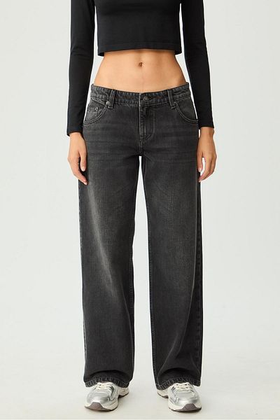 Stradivarius Mid-rise baggy jeans