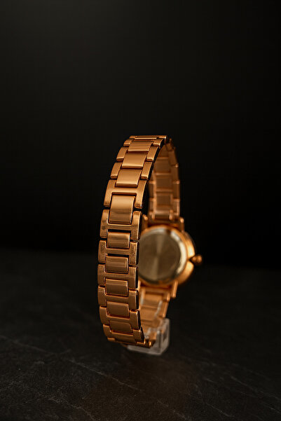 Goldpower Stylish Looking Metal Wrist Watch