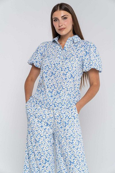 mica Floral Short Sleeve Blouse with Round Neck