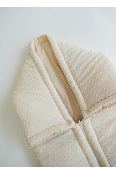 kitikate Lilyum Zippered Blanket Natural
