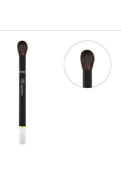 SEPHORA 05 Brightening Brush - Intuitive Application, Flawless Finish, High Performance Brightening Brush