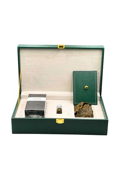 NİCE Kalimantan Double Super Oud Gift Box + Cambodian Oud Oil + Cambodian + Stellar Time Perfume