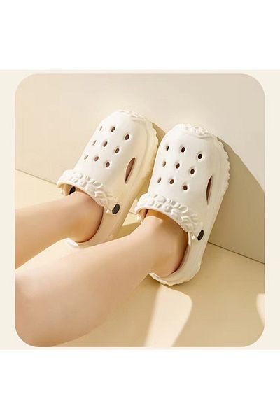 SAPS Backstrap Closure Clogs - White