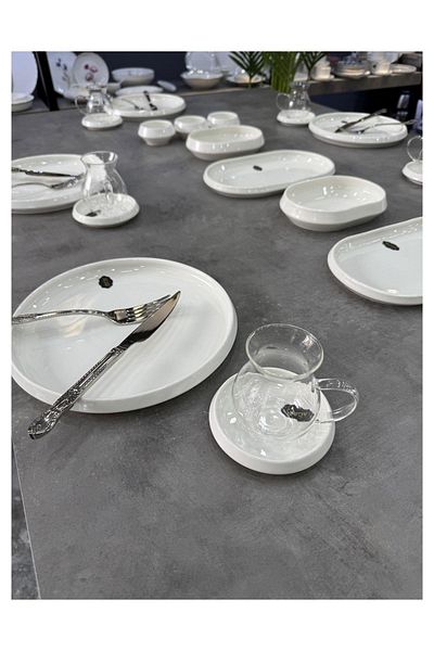 Doğudeko Rumi Collection Porcelain 22 Piece Breakfast Set