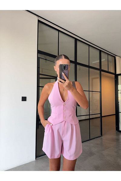 BB Bensu Buyruk Pink Vest Shorts Set