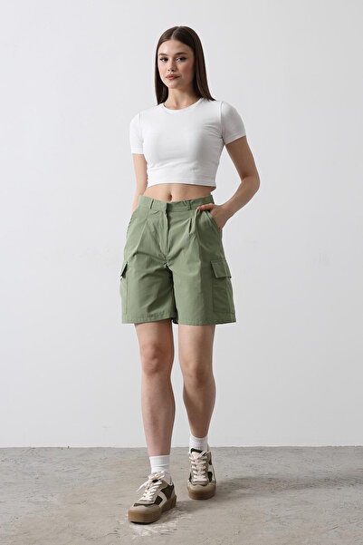 VAGGON Women's Khaki Cargo Pocket Shorts Vs00472