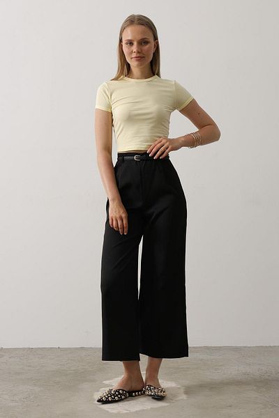 VAGGON Women's Black Belted Pants with Clip Detail and Zipper Vs00533