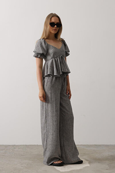 VAGGON Women's Black Bow Half Balloon Sleeve Skirt Ruffled Blouse and Pants Set Vs00570