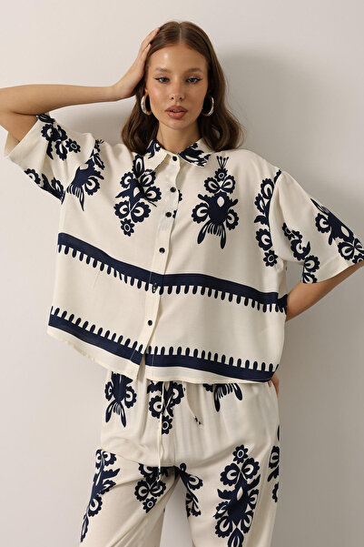 VAGGON Women's White Patterned Short Sleeve Shirt and Pants Set Vs00585