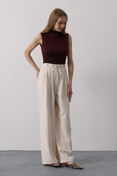 VAGGON Women's Beige Double Pocket Pleated Lace-Up Oversize Trousers Vs00534