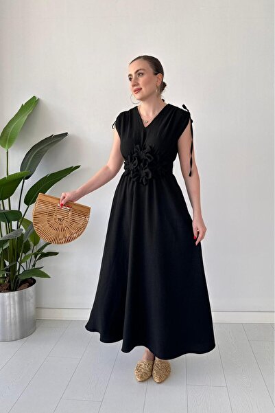 MaziButik Four Flowers Design Dress Black